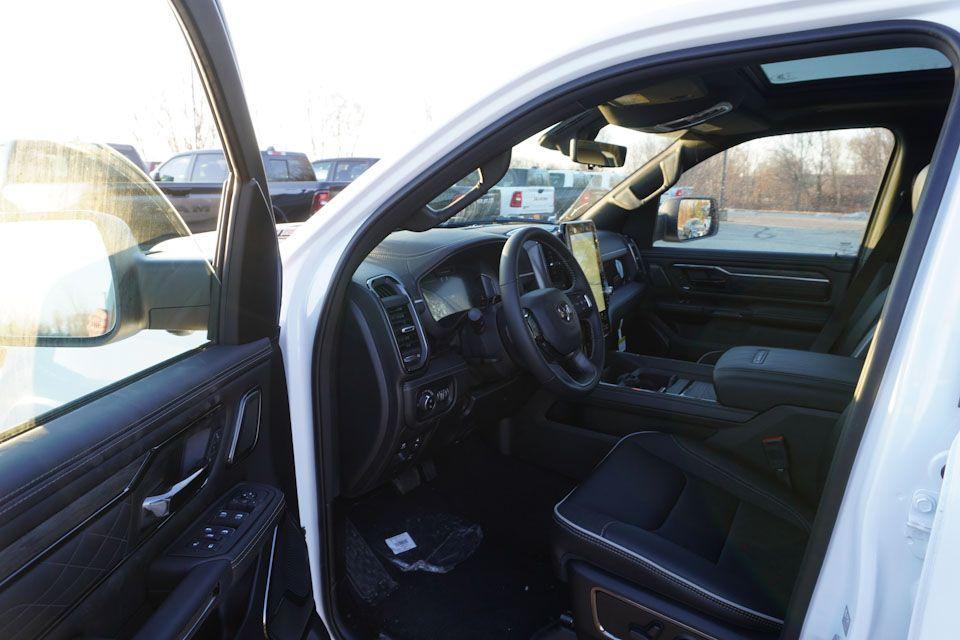 new 2025 Ram 1500 car, priced at $72,233