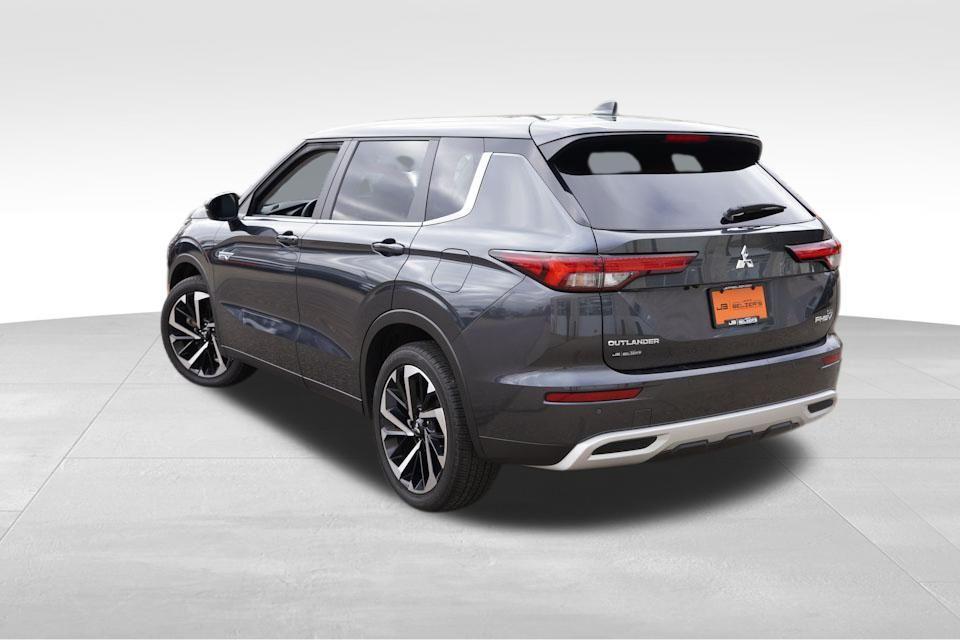 used 2025 Mitsubishi Outlander PHEV car, priced at $31,446