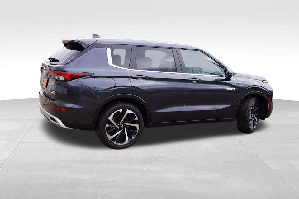 used 2025 Mitsubishi Outlander PHEV car, priced at $31,446