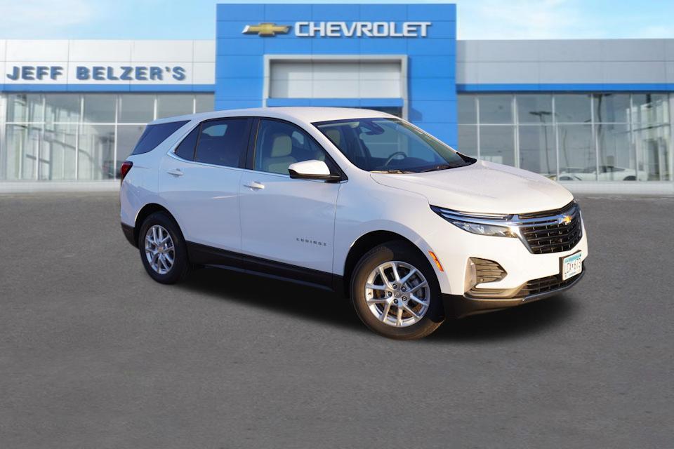 new 2024 Chevrolet Equinox car, priced at $27,490