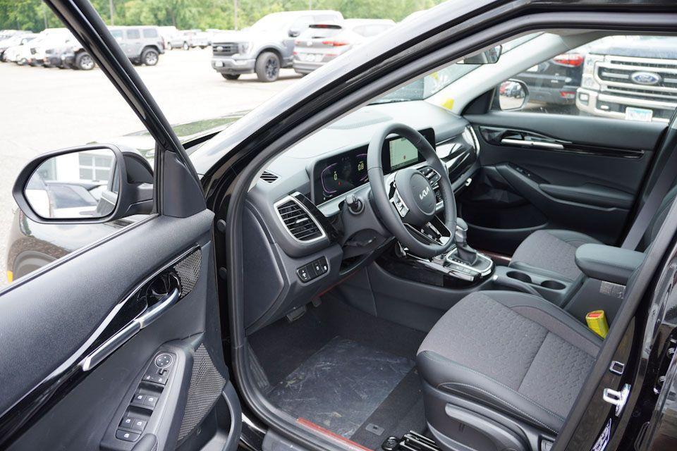 new 2026 Kia Seltos car, priced at $25,990