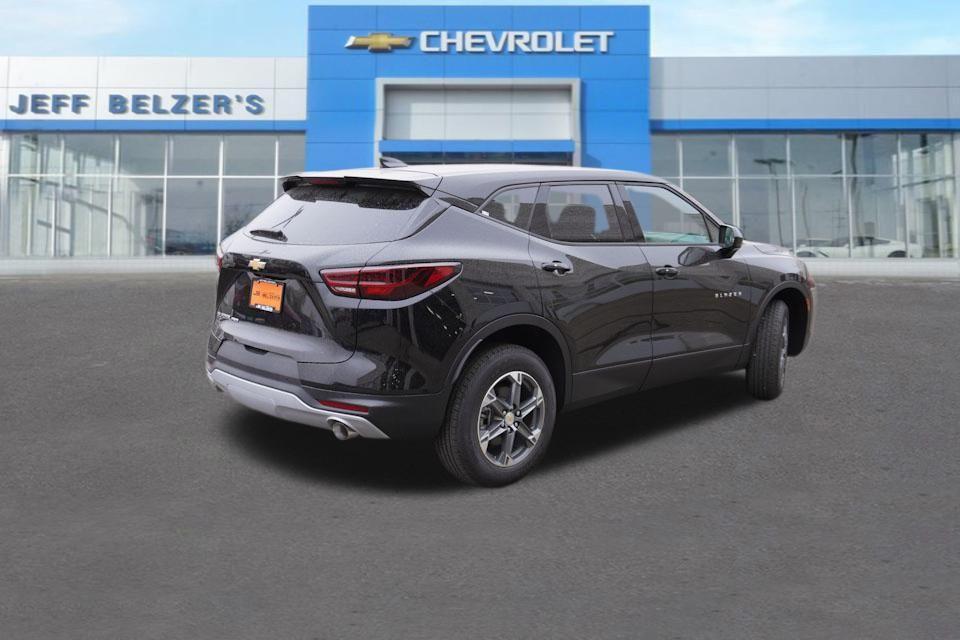 new 2025 Chevrolet Blazer car, priced at $37,185