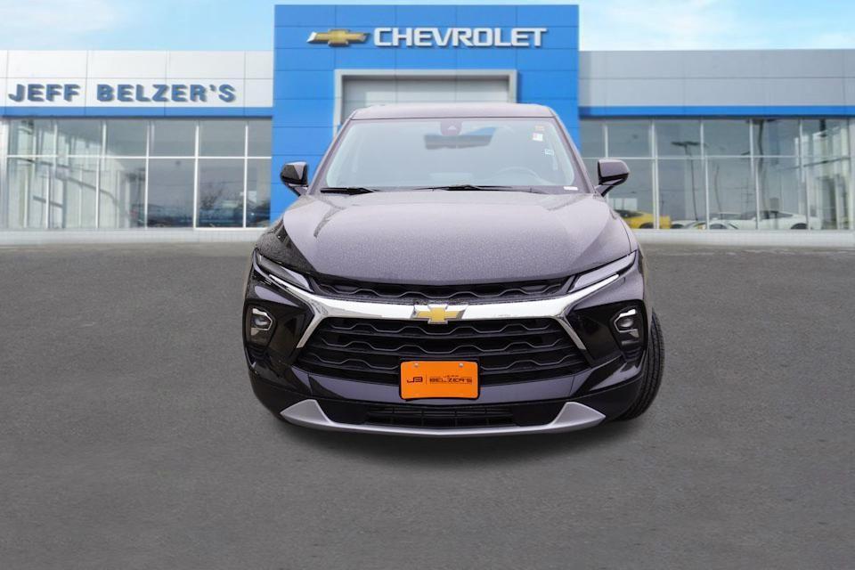 new 2025 Chevrolet Blazer car, priced at $37,185