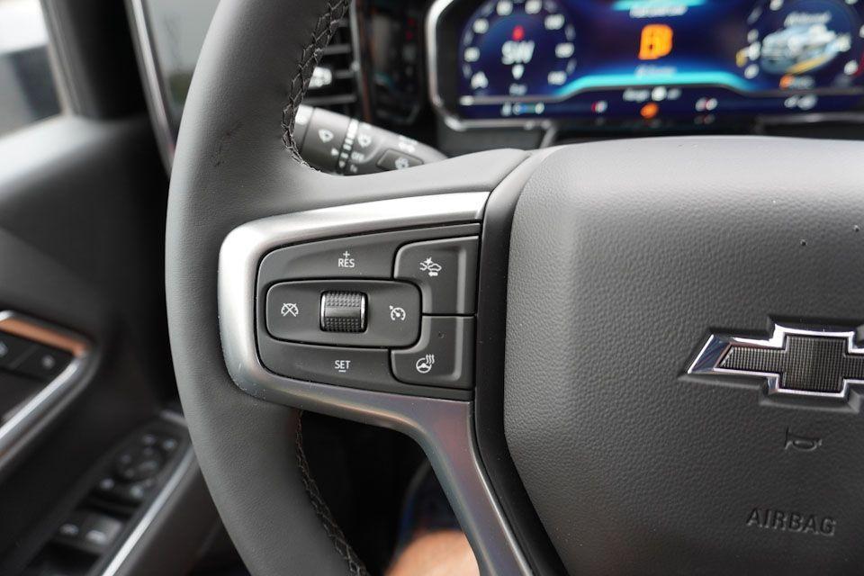 new 2025 Chevrolet Silverado 3500 car, priced at $61,485