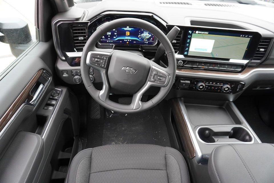 new 2025 Chevrolet Silverado 3500 car, priced at $61,485