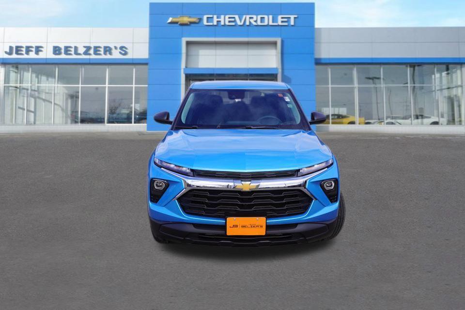 new 2025 Chevrolet TrailBlazer car, priced at $26,680