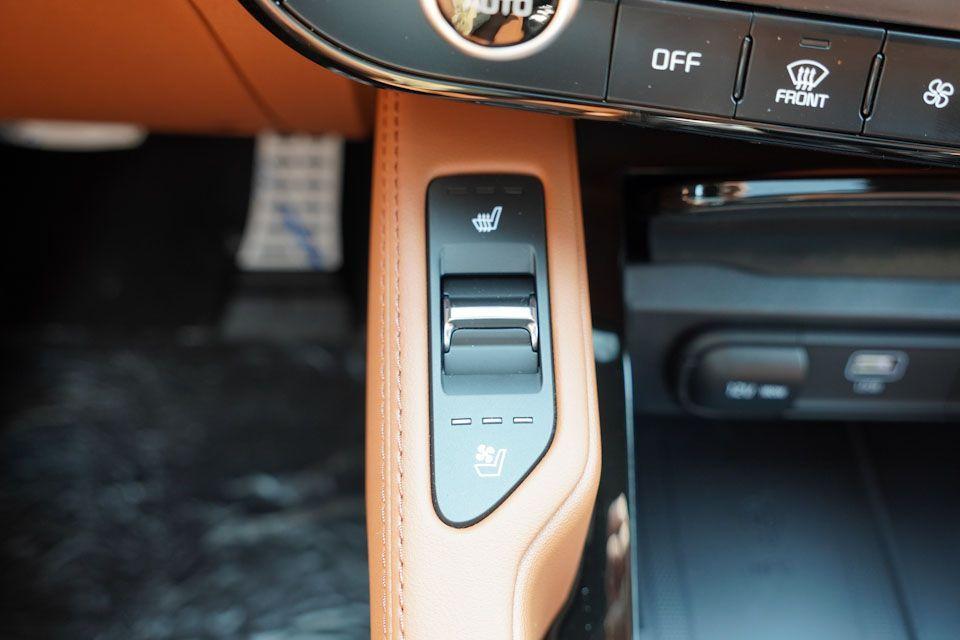 new 2025 Kia Telluride car, priced at $47,838