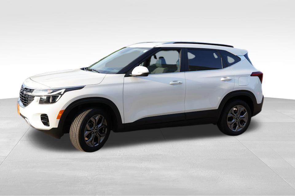 used 2024 Kia Seltos car, priced at $22,919