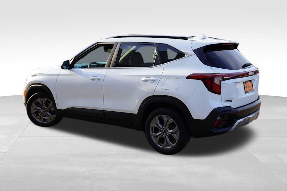 used 2024 Kia Seltos car, priced at $22,919