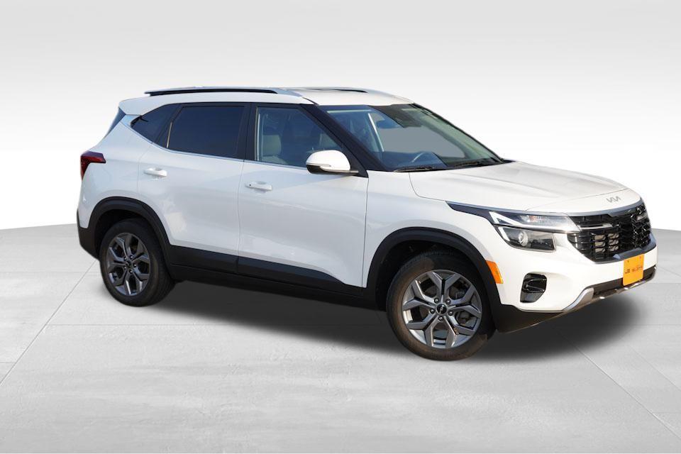 used 2024 Kia Seltos car, priced at $22,919