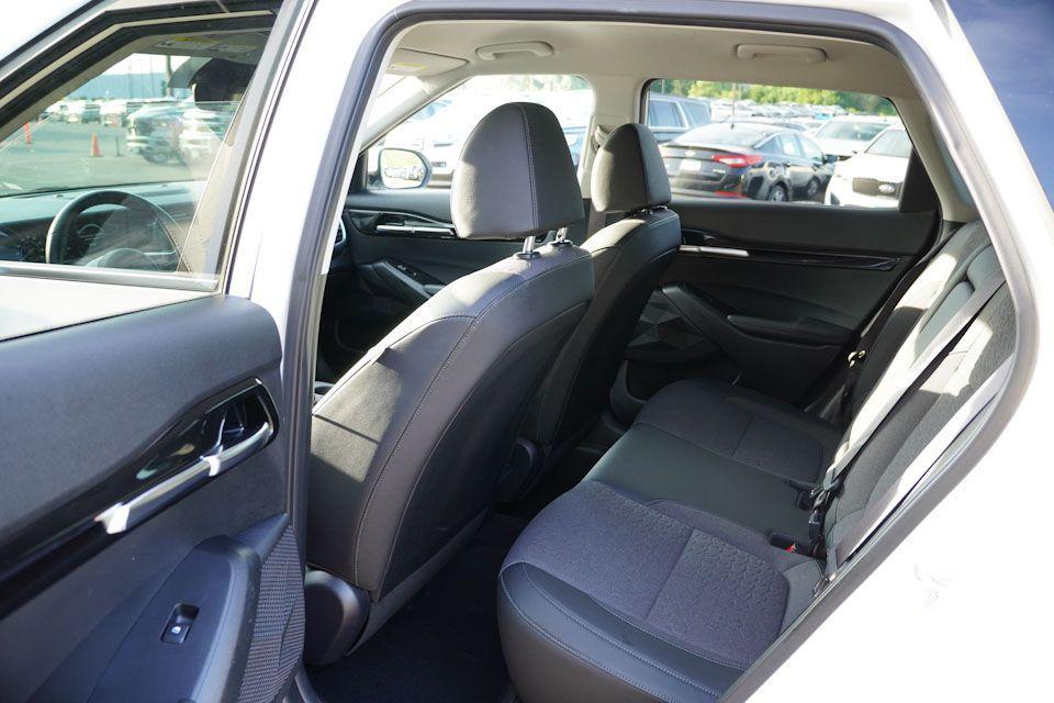 used 2024 Kia Seltos car, priced at $22,919