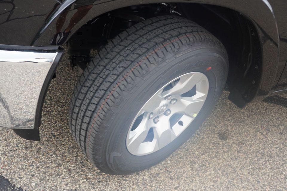 new 2026 Ram 1500 car, priced at $48,736