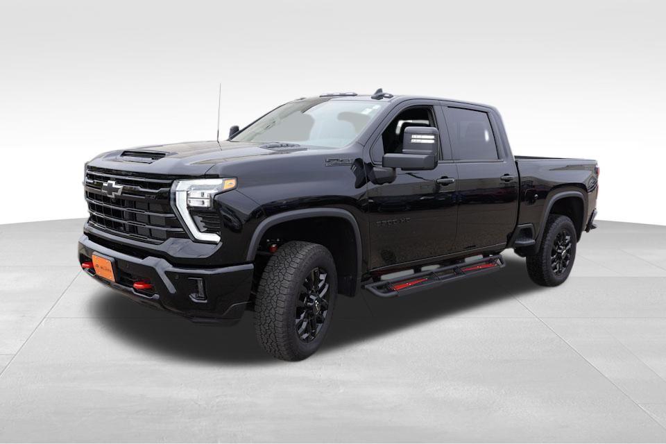 used 2025 Chevrolet Silverado 3500 car, priced at $58,996