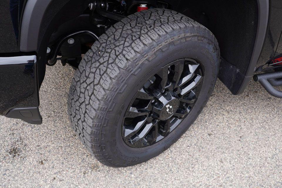 used 2025 Chevrolet Silverado 3500 car, priced at $58,996