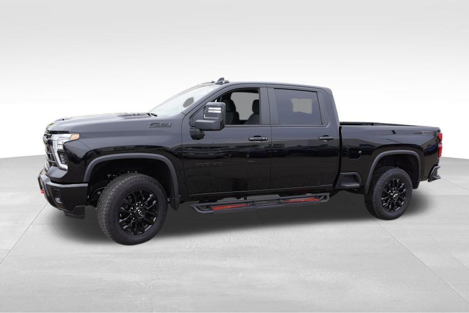 used 2025 Chevrolet Silverado 3500 car, priced at $58,996