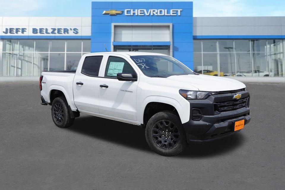 new 2025 Chevrolet Colorado car, priced at $35,880