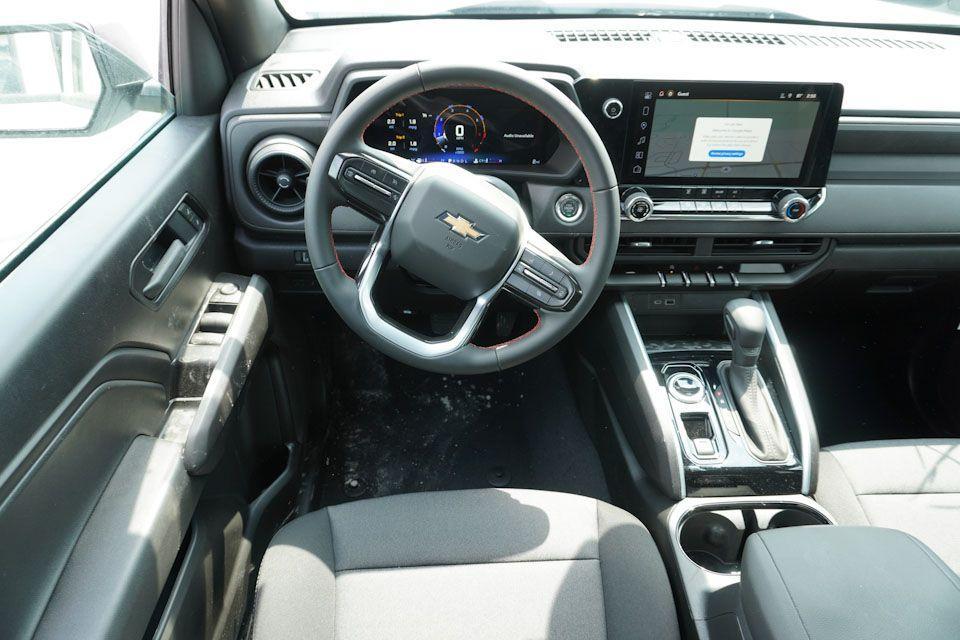 new 2025 Chevrolet Colorado car, priced at $35,880