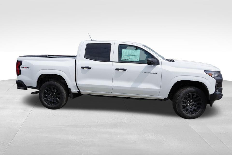 new 2025 Chevrolet Colorado car, priced at $35,680