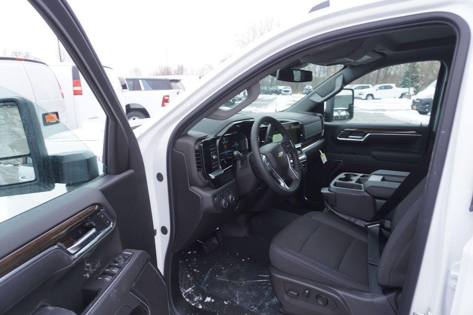 new 2025 Chevrolet Silverado 1500 car, priced at $46,425