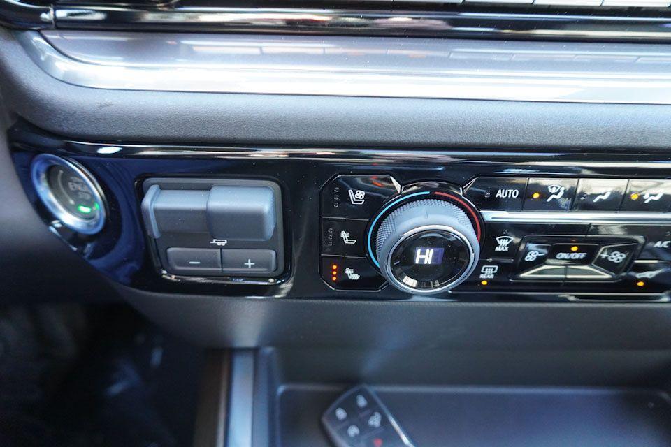 new 2025 Chevrolet Silverado 1500 car, priced at $60,958