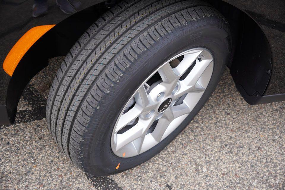 new 2025 Kia Soul car, priced at $20,598