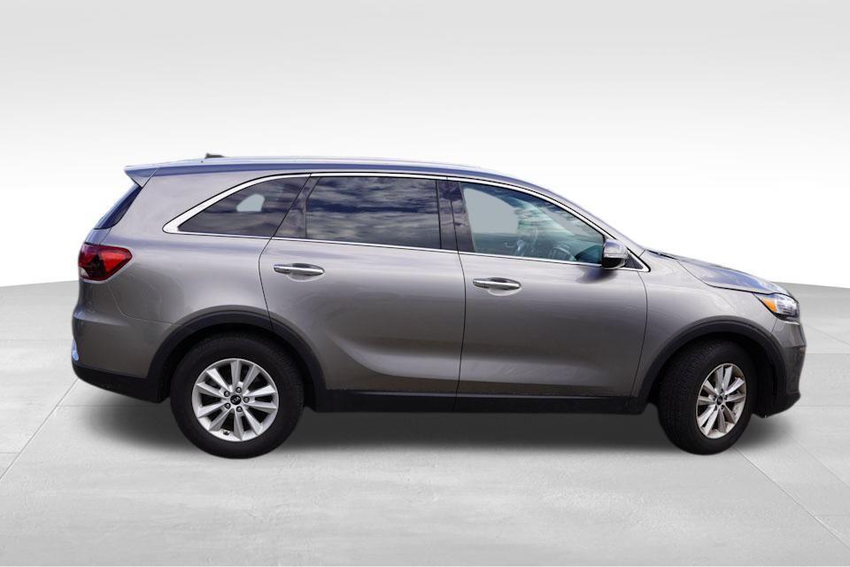 used 2019 Kia Sorento car, priced at $15,475