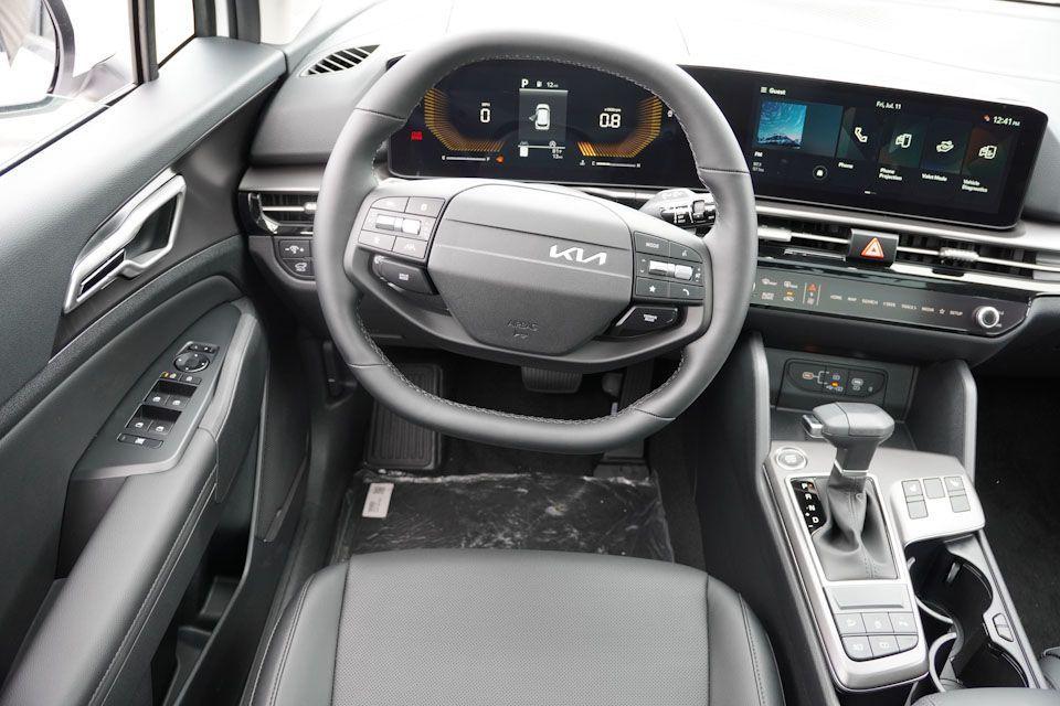 new 2026 Kia Sportage car, priced at $32,658