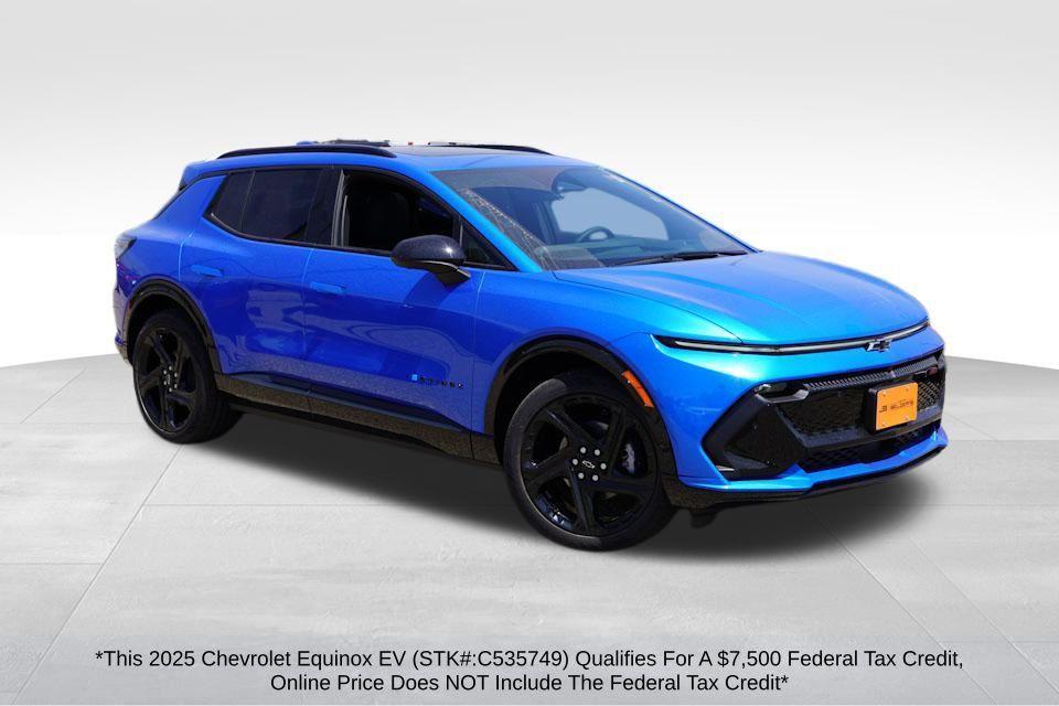 new 2025 Chevrolet Equinox EV car, priced at $48,635