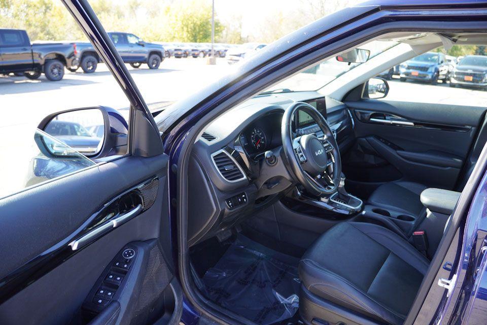 used 2022 Kia Seltos car, priced at $22,320