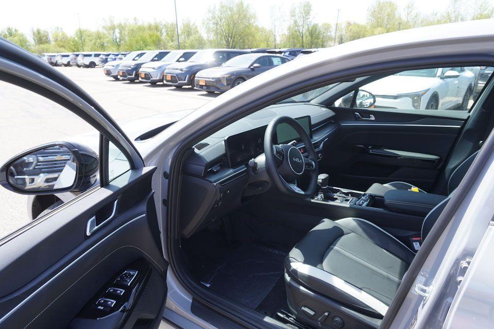 new 2025 Kia K5 car, priced at $28,756