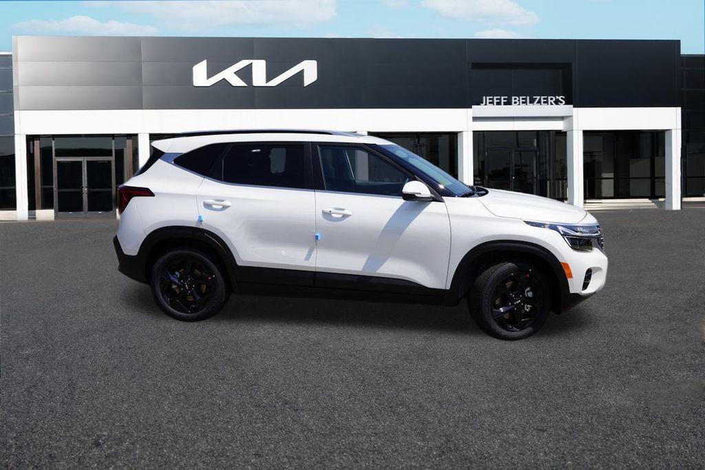 new 2026 Kia Seltos car, priced at $28,358