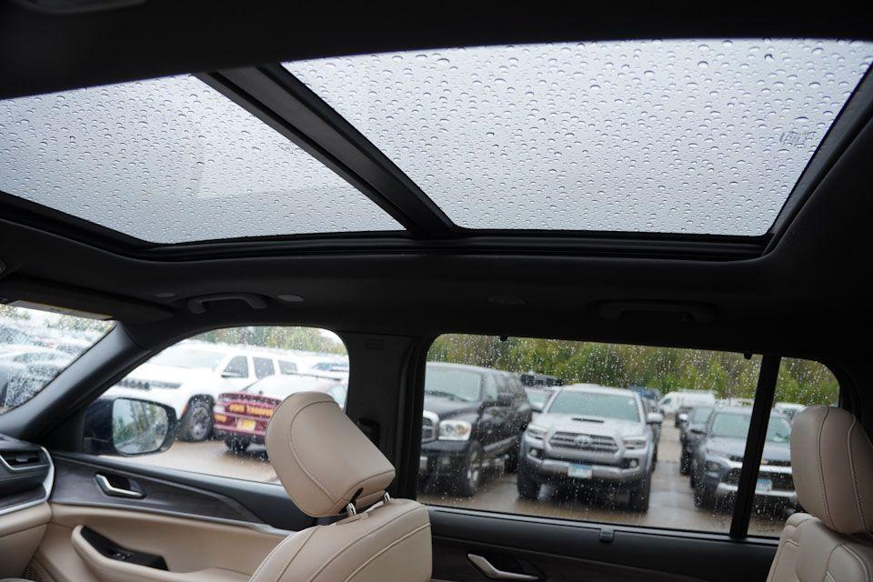 used 2024 Jeep Grand Cherokee L car, priced at $34,747