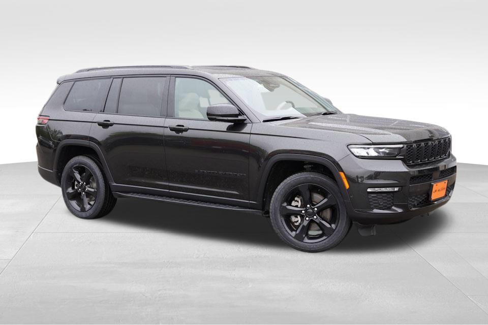 used 2024 Jeep Grand Cherokee L car, priced at $34,747
