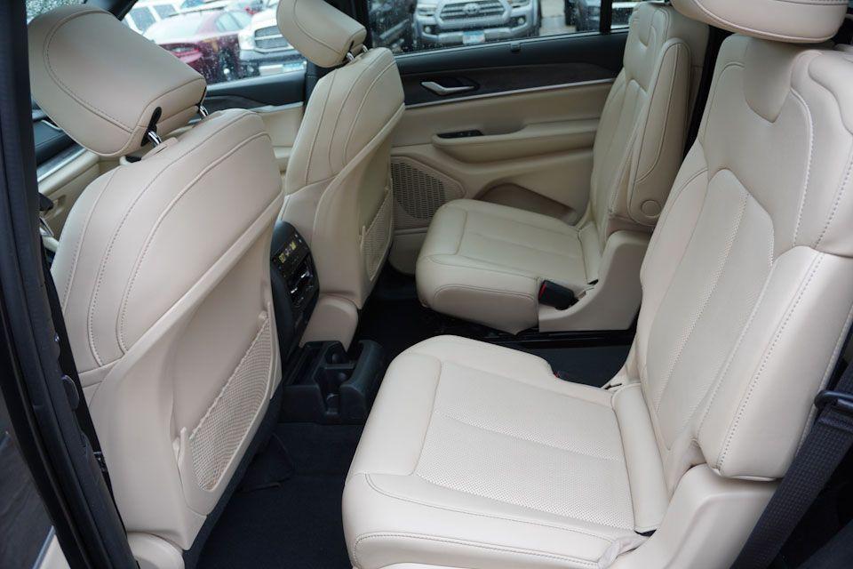 used 2024 Jeep Grand Cherokee L car, priced at $34,747
