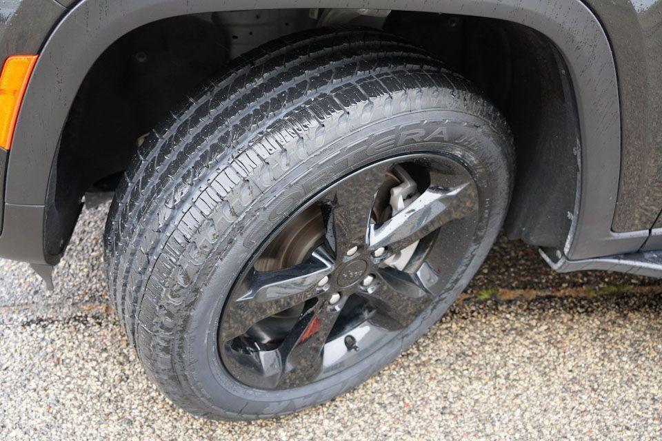 used 2024 Jeep Grand Cherokee L car, priced at $34,747