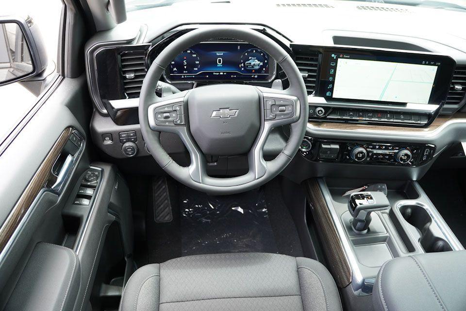 new 2025 Chevrolet Silverado 1500 car, priced at $58,446