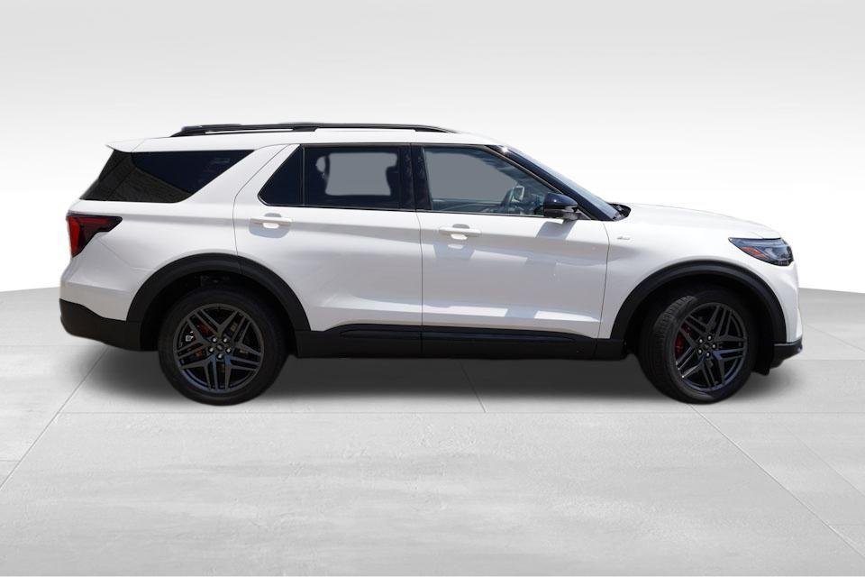 used 2025 Ford Explorer car, priced at $45,664
