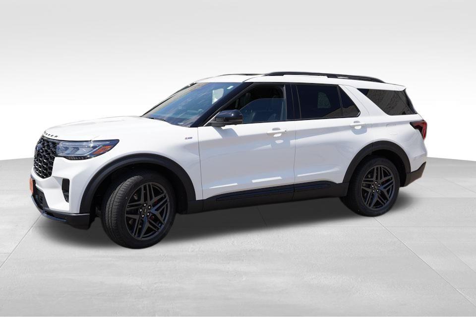 used 2025 Ford Explorer car, priced at $45,664