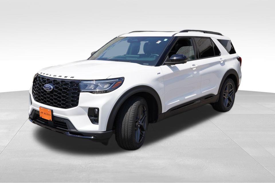 used 2025 Ford Explorer car, priced at $45,664