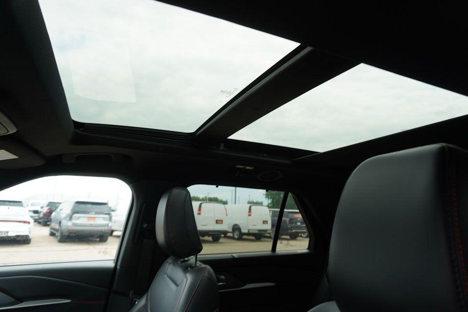 used 2025 Ford Explorer car, priced at $45,987