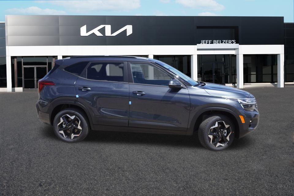 new 2025 Kia Seltos car, priced at $25,438