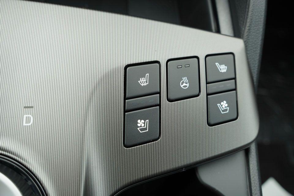 new 2026 Kia Sportage Hybrid car, priced at $38,963