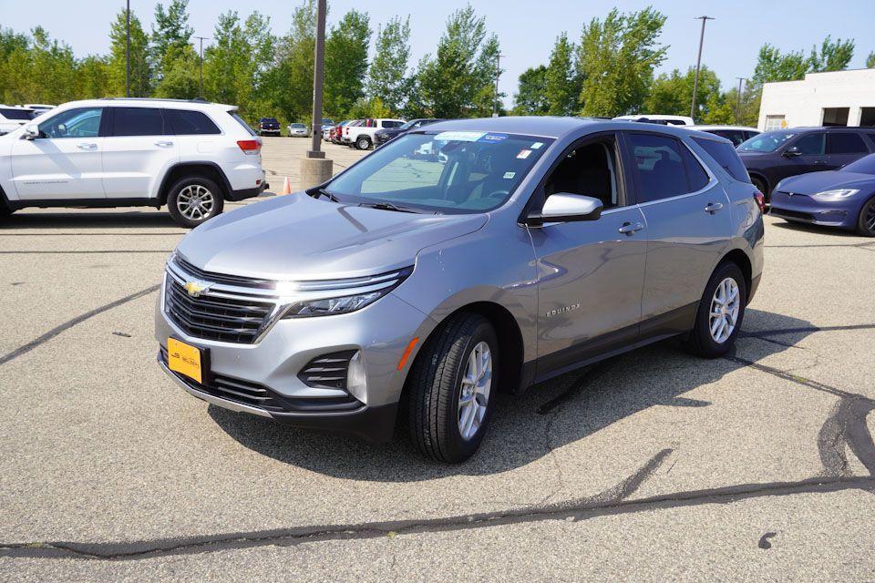 used 2024 Chevrolet Equinox car, priced at $22,854