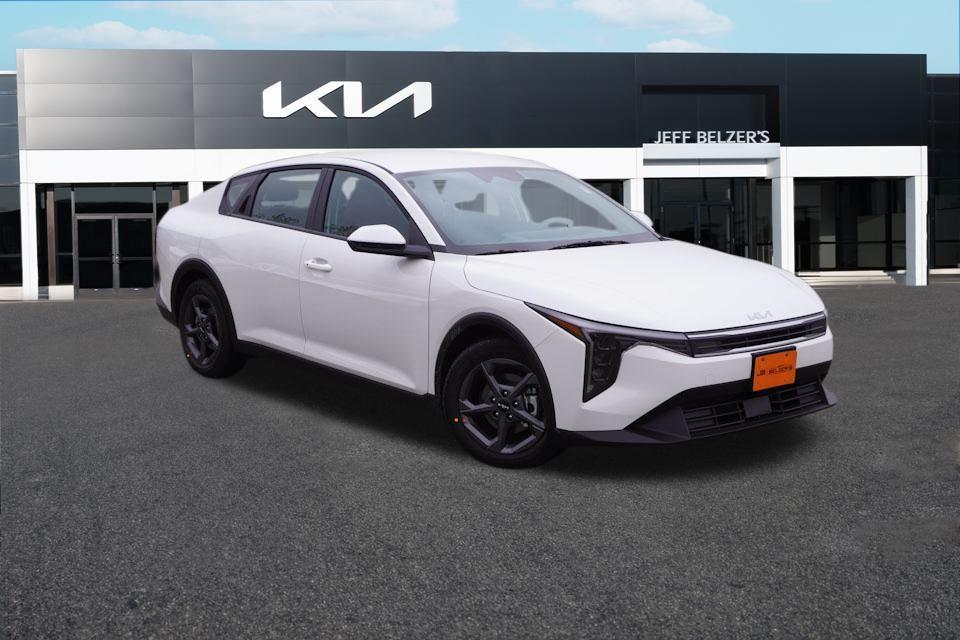 new 2025 Kia K4 car, priced at $22,325