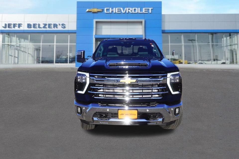 new 2025 Chevrolet Silverado 3500 car, priced at $74,400