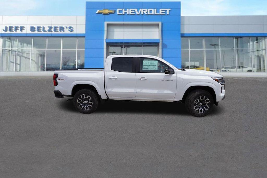 new 2024 Chevrolet Colorado car, priced at $40,935