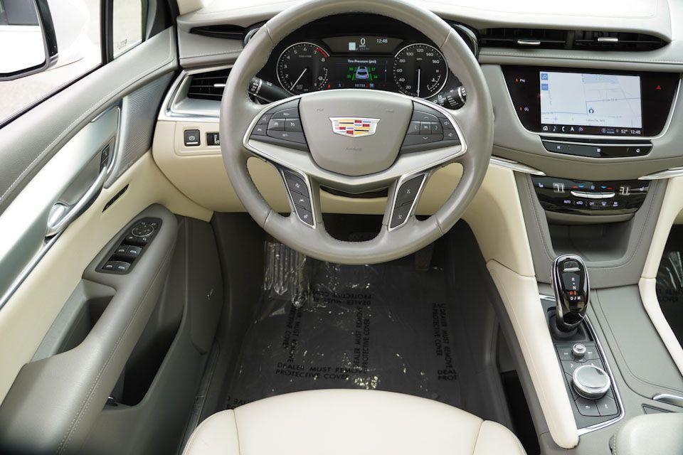 used 2021 Cadillac XT5 car, priced at $21,459