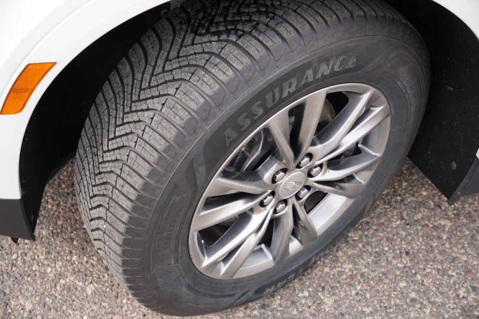 used 2021 Cadillac XT5 car, priced at $21,459