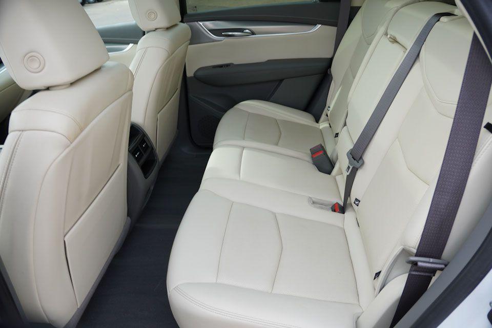 used 2021 Cadillac XT5 car, priced at $21,459