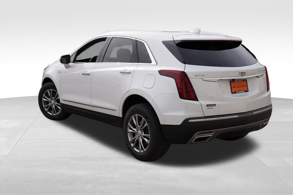 used 2021 Cadillac XT5 car, priced at $21,459